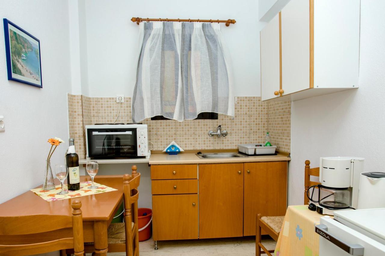 Maik Apartments Metamorfosi  Zewnętrze zdjęcie